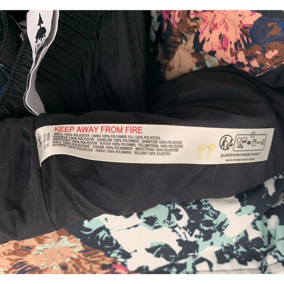 NEW Free People FP Movement Bunny Slope Printed Puffer Jacket Size XS - Picture 12 of 16